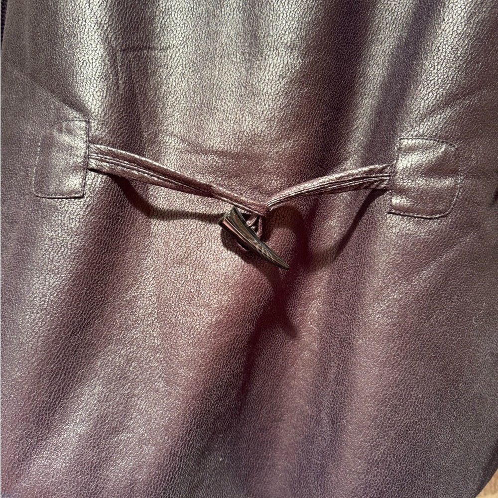 Sam Edelman Black and Cream Teddy Jacket with Waterfall Design - Picture 5 of 8